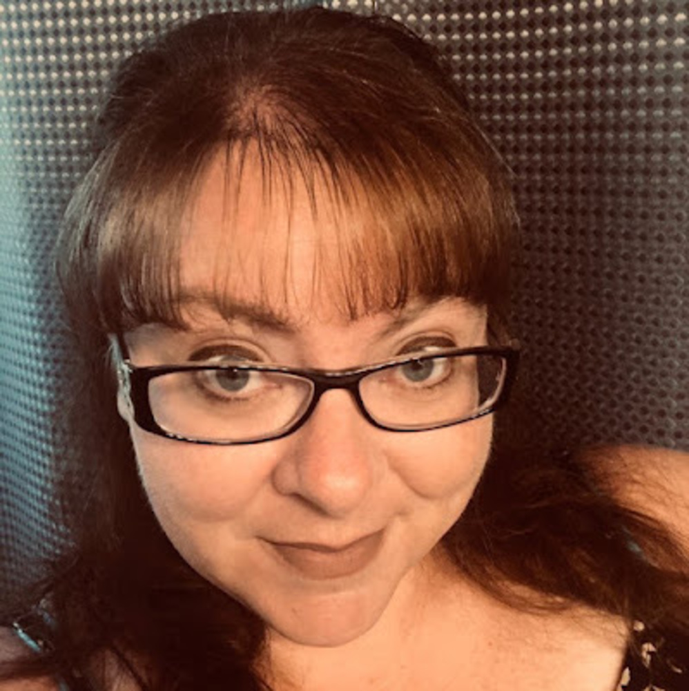 Meet your Posher, Stacey